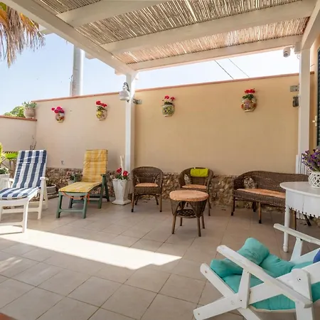 Holiday home Loft Le Palme *